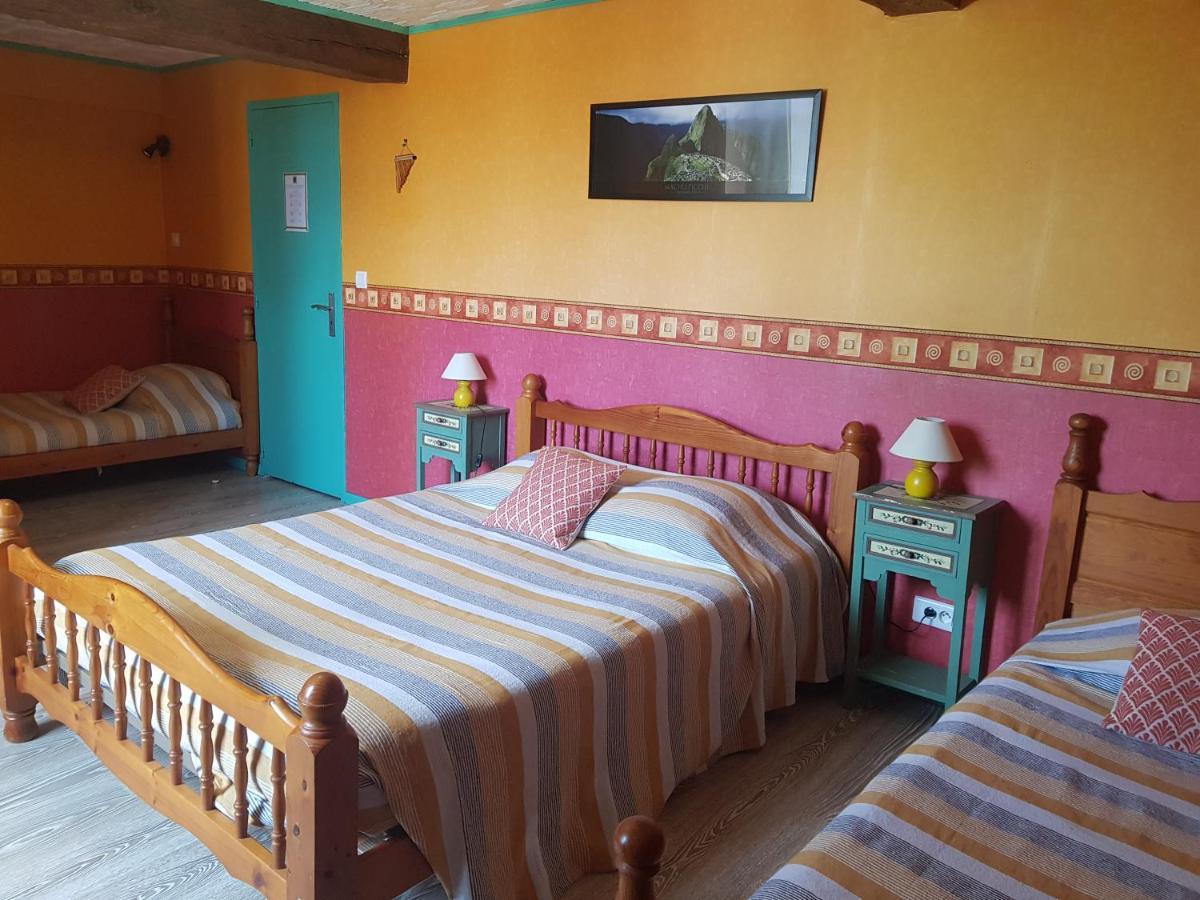 Les Forges De Planechaud Bed & Breakfast Saint-Sornin-Leulac Exterior photo